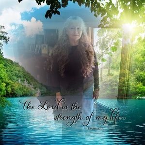 Meet your Posher, Denise